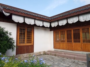 中式庭院小屋古朴雅致