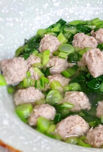 青菜肉丸汤