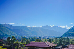 山间村落美景