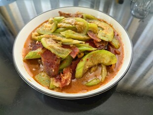 美味丝瓜炒香肠