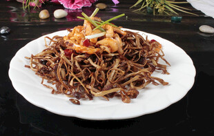 美味茶树菇炒肉丝