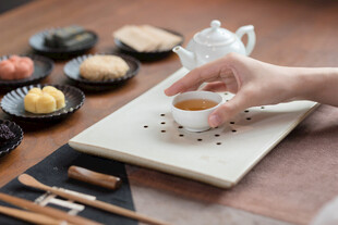 日式茶道点心精致场景