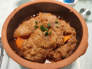 砂锅粉蒸肉
