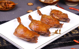 美味卤制鸭腿