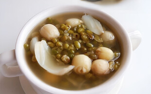 绿豆莲子山药汤