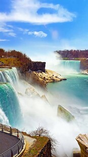 壮观的瀑布景观