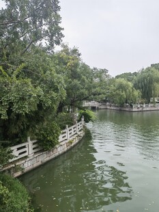 河畔