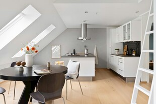简约北欧风阁楼厨房餐厅