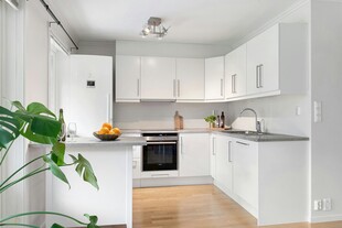 简约白色系现代风格厨房