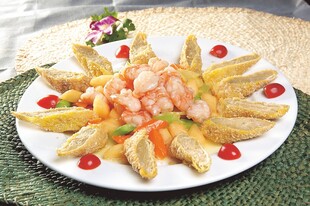 虾仁玉米酿酥皮卷