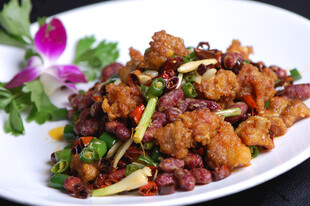 美味香辣酥花生米