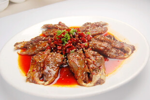 香辣诱人的红烧排骨