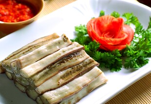 美味春卷摆盘精致诱人