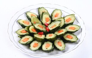 精美寿司卷摆盘展示