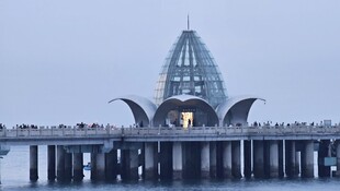 海上独特建筑景观