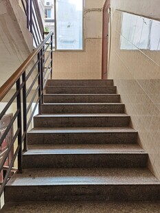 室内简约风格楼梯一角