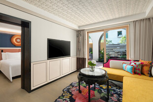 现代风格温馨舒适的客厅卧室