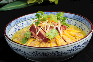 美味牛肉金汤面