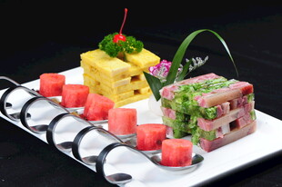 创意水果拼盘造型精美