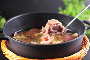 砂锅牛肉汤营养又美味