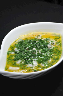 鲜香菠菜蛋花汤