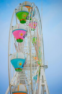 彩色摩天轮