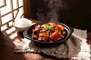 砂锅红烧肉