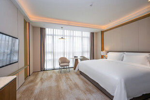 现代简约风格的舒适卧室