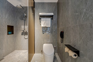 现代简约风灰色系卫生间