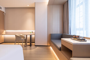 现代简约风酒店客房空间