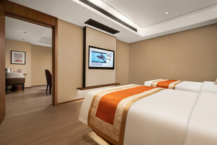 现代温馨风格酒店客房