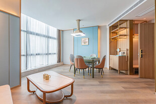 现代简约风温馨客厅餐厅