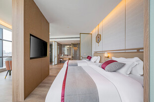 现代简约风格温馨卧室