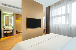 现代简约风格温馨卧室