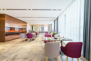 现代时尚的室内休闲空间