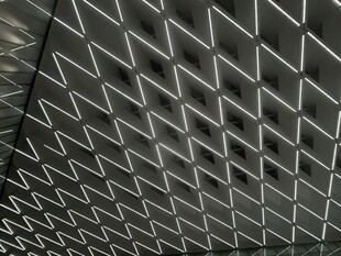 金属菱形纹理结构表面