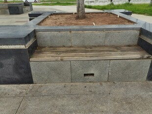 户外阶梯式水泥花坛休息长椅景观