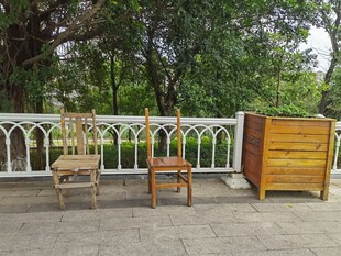 户外休闲桌椅与储物柜