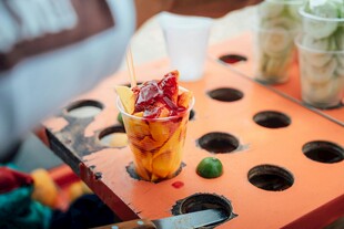 多彩杯装美食展示