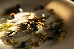 盘中多彩混合香料