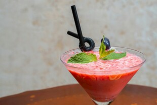 草莓薄荷鸡尾酒