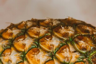 美味菠萝切片特写