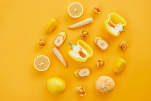 黄色系蔬果创意组合摆放