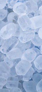 晶莹剔透的冰块