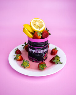 粉色系美味水果蛋糕