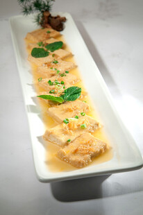 锅塌瑶柱虾米豆腐