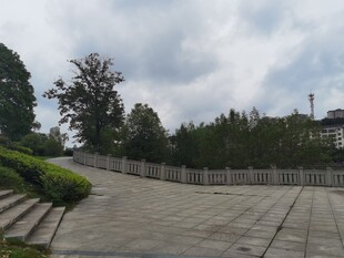 户外开阔石板广场景观