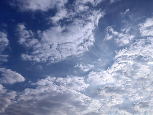 蓝天白云美景