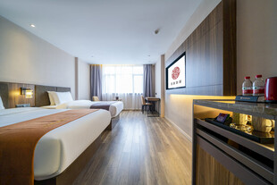 现代简约风格酒店客房