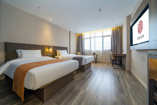 现代简约风格双床酒店客房